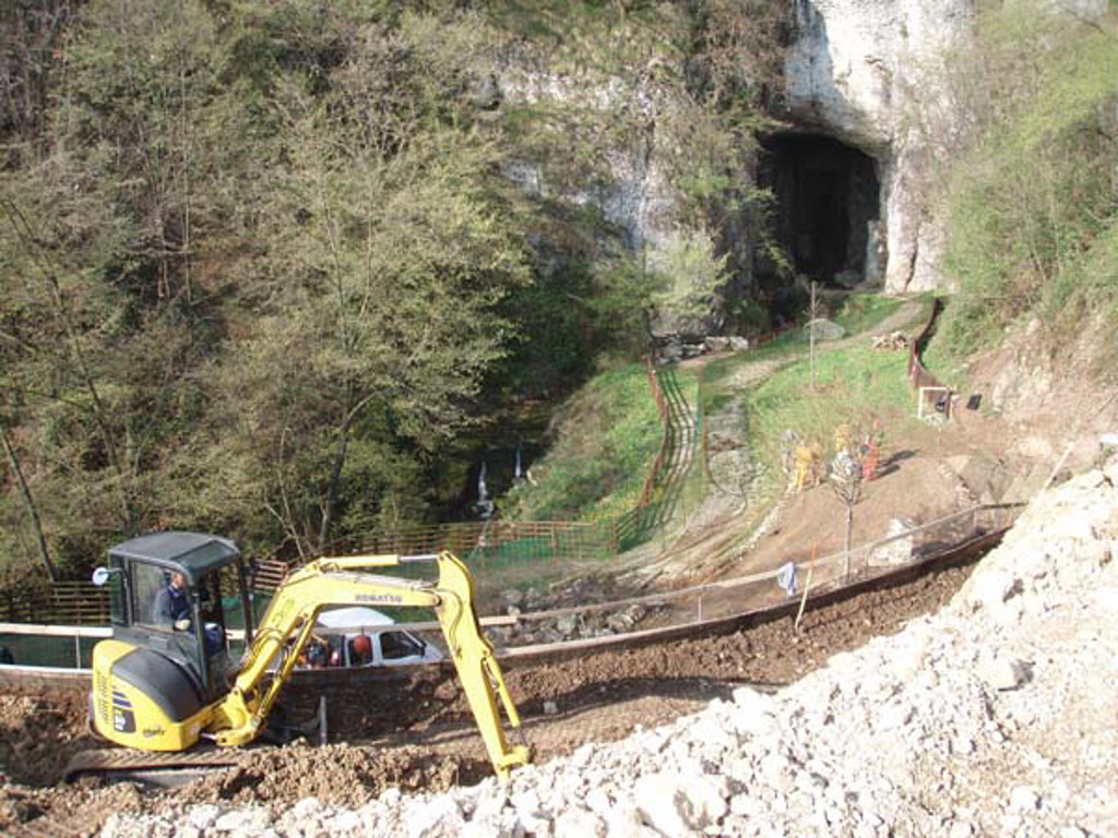 Lavori ex cava 13/04/2007